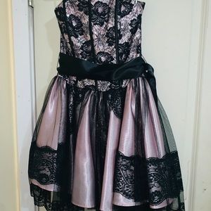 Jessica McClintok Lace Dress